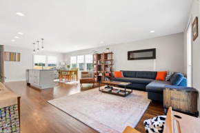 Light-Filled Open Plan Home in Waldo